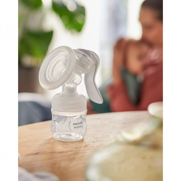 Молокоотсос Philips Avent Manual Breast Pump SCF430/01 во Владивостоке
