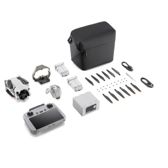Квадрокоптер DJI Mini 4 Pro Fly More Combo Plus с пультом DJI RC2 во Владивостоке
