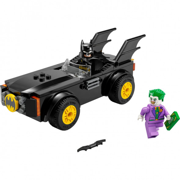 Конструктор LEGO Super Heroes 76264 Погоня на Бэтмобиле: Бэтмен против Джокера во Владивостоке