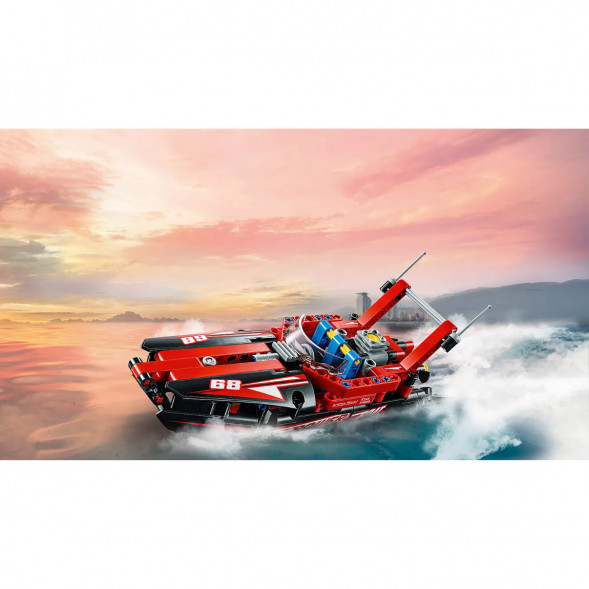 Конструктор LEGO Technic 42089 Моторная лодка во Владивостоке