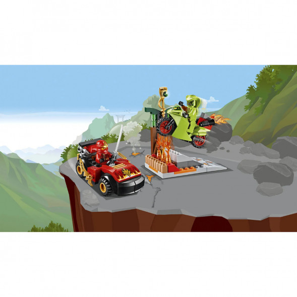 Конструктор LEGO Juniors 10722 Схватка со змеями во Владивостоке