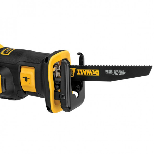 Аккумуляторная сабельная пила DEWALT DCS367P2 с 2 АКБ 5 Ач и ЗУ, в кейсе TSTAK во Владивостоке
