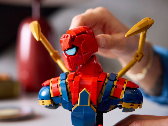 Конструктор LEGO Super Heroes 76326 Бюст Железного Человека-паука во Владивостоке