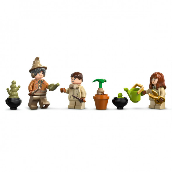 Конструктор LEGO Harry Potter 76445 Замок Хогвартс: Урок травологии во Владивостоке