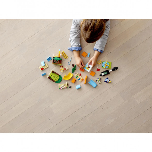 Конструктор LEGO Toy Story 10768 Приключения Базза и Бо Пип на детской площадке во Владивостоке