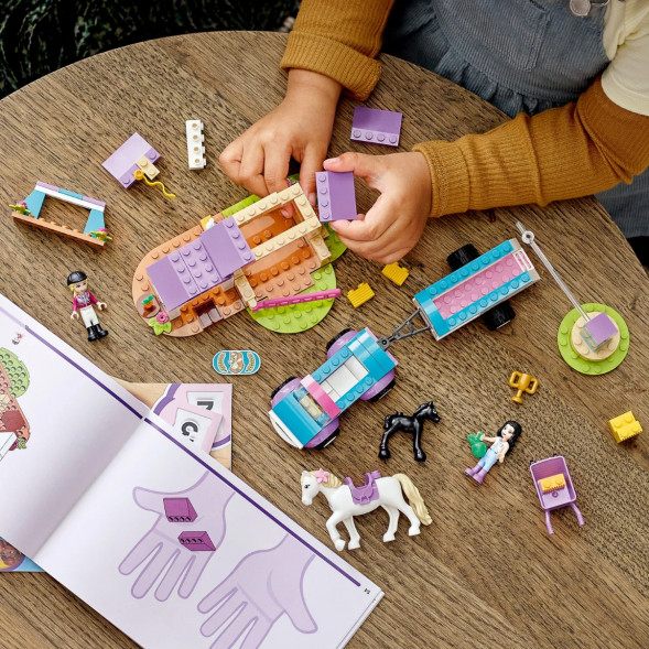 Конструктор LEGO Friends 41441 Тренировка лошади и прицеп для перевозки во Владивостоке