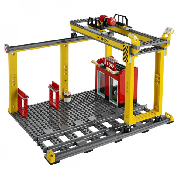 Конструктор LEGO City Trains 60052 Грузовой поезд во Владивостоке