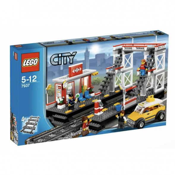 Конструктор LEGO City 7937 Железнодорожная станция во Владивостоке