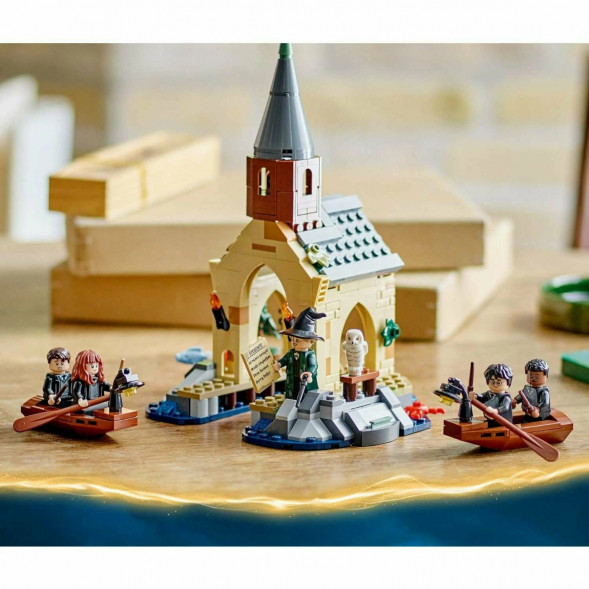 Конструктор LEGO Harry Potter 76426 Лодочный домик в замке Хогвартс во Владивостоке