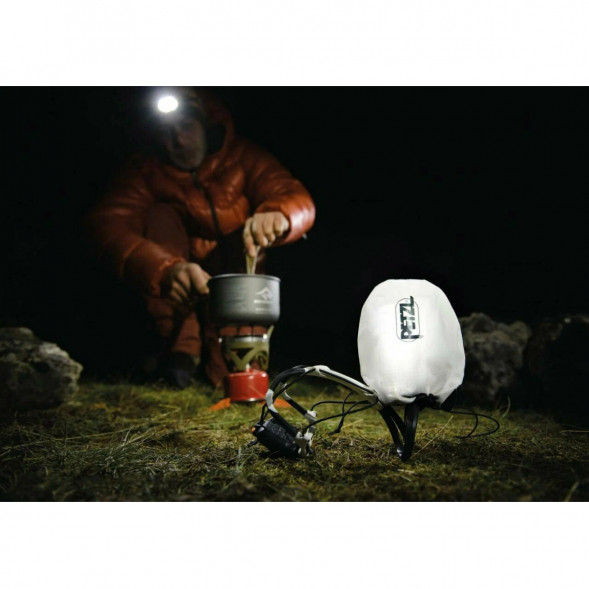 Налобный фонарь Petzl Actik Core E065AA00, 600 лм, серый во Владивостоке