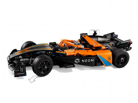 Конструктор LEGO Technic 42169 Гоночная машина NEOM McLaren Formula E во Владивостоке