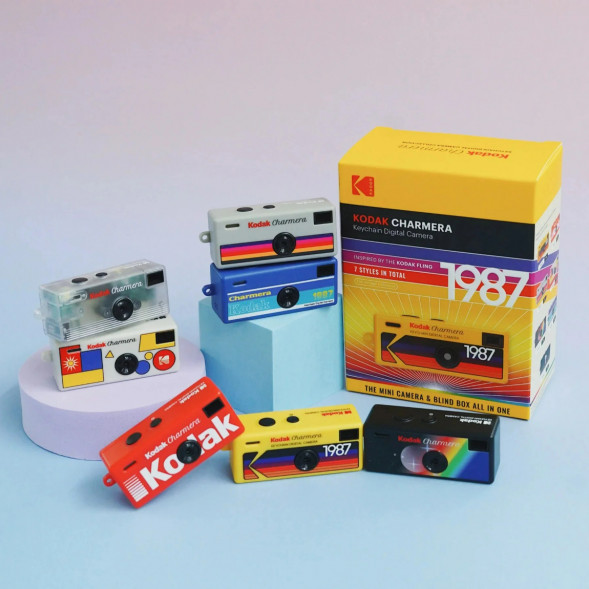 Фотоаппарат-брелок Kodak Charmera 1987 во Владивостоке