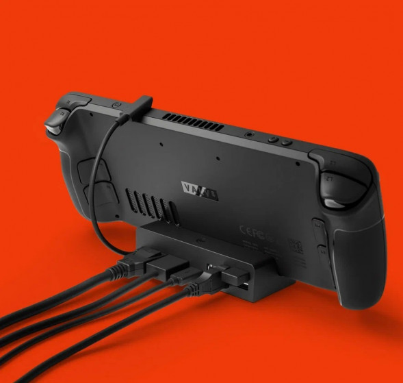 Игровая приставка Valve Steam Deck 64 ГБ SSD, черный во Владивостоке